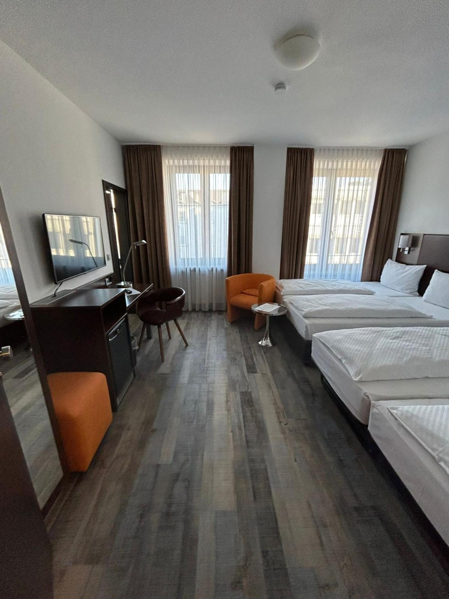 נירנברג Hotel Fackelmann מראה חיצוני תמונה
