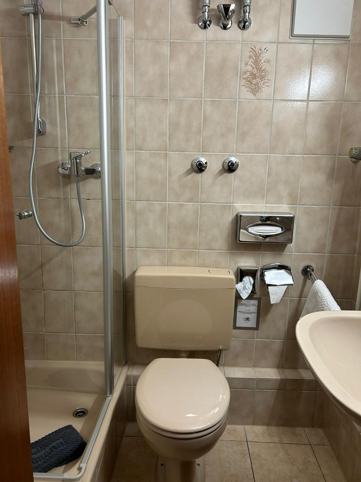נירנברג Hotel Fackelmann מראה חיצוני תמונה